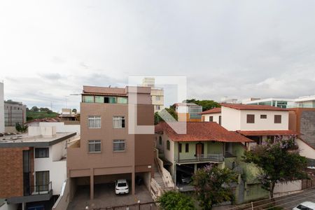 Apartamento à venda com 193m², 3 quartos e 2 vagas Apartamento à venda com 193m², 3 quartos e 2 vagasVista da Suíte