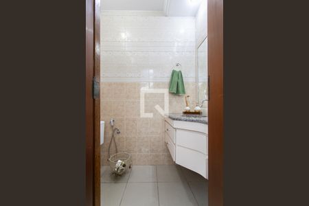 Apartamento à venda com 193m², 3 quartos e 2 vagas Apartamento à venda com 193m², 3 quartos e 2 vagasBanheiro Social 2