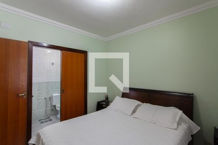Apartamento à venda com 193m², 3 quartos e 2 vagas Apartamento à venda com 193m², 3 quartos e 2 vagasSuíte