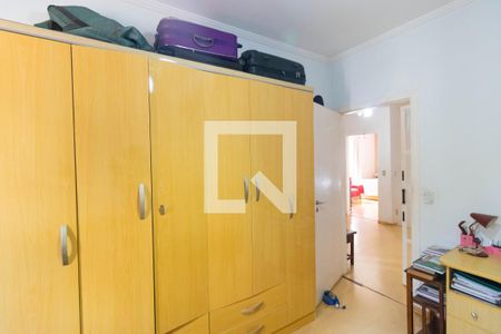 Casa à venda com 220m², 3 quartos e 3 vagas Casa à venda com 220m², 3 quartos e 3 vagasQuarto 02