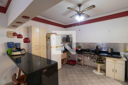 Casa à venda com 220m², 3 quartos e 3 vagas Casa à venda com 220m², 3 quartos e 3 vagasCozinha 02