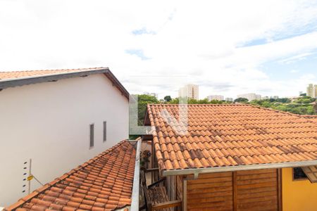 Casa à venda com 220m², 3 quartos e 3 vagas Casa à venda com 220m², 3 quartos e 3 vagasVista do Quarto 01