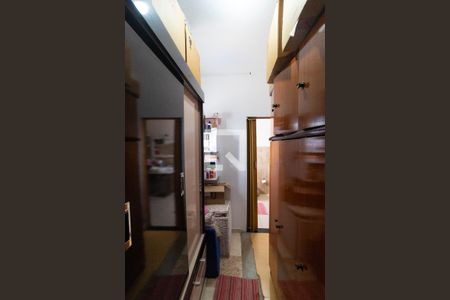 Casa à venda com 220m², 3 quartos e 3 vagas Casa à venda com 220m², 3 quartos e 3 vagasCloset da Suíte