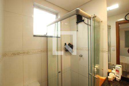 Apartamento à venda com 205m², 3 quartos e 2 vagasBanheiro 