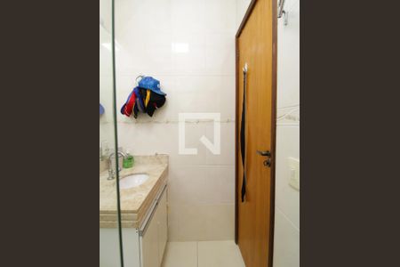 Casa de condomínio à venda com 86m², 2 quartos e 2 vagasBanheiro da Suíte 1