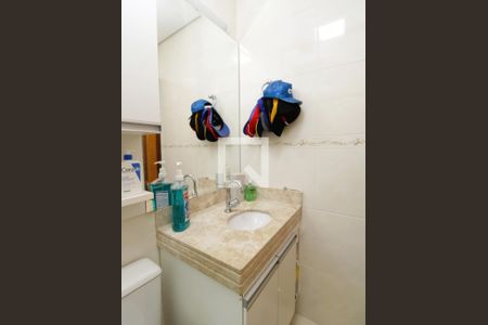 Casa de condomínio à venda com 86m², 2 quartos e 2 vagasBanheiro da Suíte 1