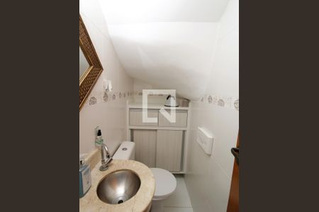 Casa de condomínio à venda com 86m², 2 quartos e 2 vagasLavabo