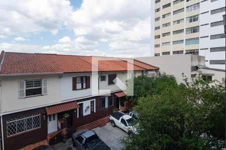Casa à venda com 185m², 3 quartos e 3 vagas Casa à venda com 185m², 3 quartos e 3 vagasVista