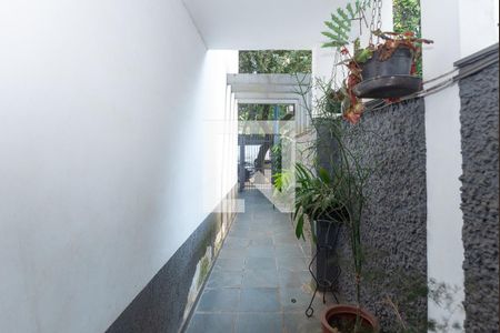 Casa à venda com 185m², 3 quartos e 3 vagas Casa à venda com 185m², 3 quartos e 3 vagasCorredor Social