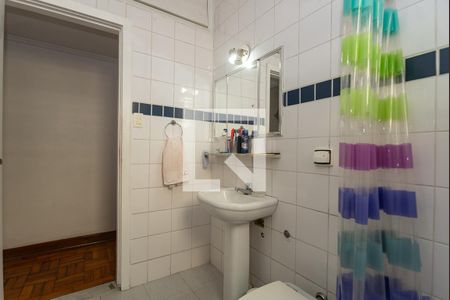 Casa à venda com 185m², 3 quartos e 3 vagas Casa à venda com 185m², 3 quartos e 3 vagasBanheiro Social