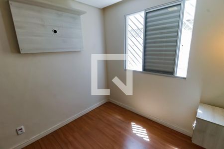 Quarto 1 de apartamento para alugar com 2 quartos, 45m² em Parque Munhoz, São Paulo