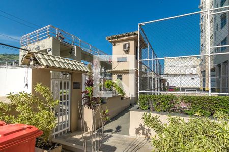 Apartamento à venda com 50m², 2 quartos e 1 vaga Apartamento à venda com 50m², 2 quartos e 1 vagaÁrea comum - Portaria