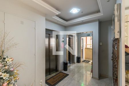 Apartamento à venda com 50m², 2 quartos e 1 vaga Apartamento à venda com 50m², 2 quartos e 1 vagaÁrea comum - Hall dos elevadores