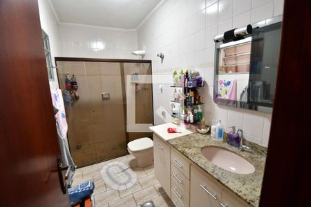 Casa de condomínio à venda com 122m², 2 quartos e 2 vagasBanheiro 2
