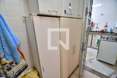 Casa de condomínio à venda com 122m², 2 quartos e 2 vagasÁrea de Serviço