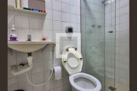 Apartamento à venda com 85m², 3 quartos e 1 vaga Apartamento à venda com 85m², 3 quartos e 1 vagaBanheiro da Suíte 2
