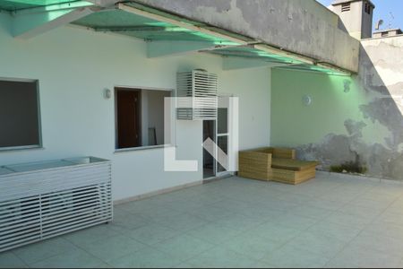Apartamento à venda com 133m², 3 quartos e 2 vagas Apartamento à venda com 133m², 3 quartos e 2 vagasTerraço