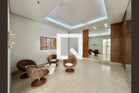 Apartamento à venda com 133m², 3 quartos e 2 vagas Apartamento à venda com 133m², 3 quartos e 2 vagasHall social