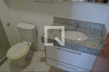Apartamento à venda com 133m², 3 quartos e 2 vagas Apartamento à venda com 133m², 3 quartos e 2 vagasBanheiro da Suíte
