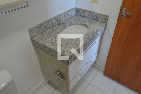 Apartamento à venda com 133m², 3 quartos e 2 vagas Apartamento à venda com 133m², 3 quartos e 2 vagasBanheiro da Suíte