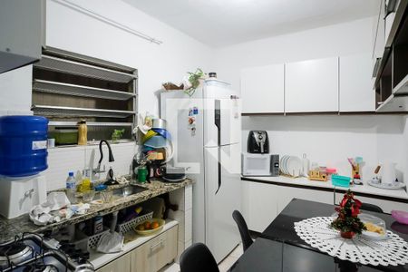 Casa à venda com 237m², 5 quartos e 3 vagasCozinha casa 1