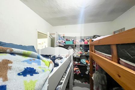 Casa à venda com 237m², 5 quartos e 3 vagasQuarto 2 casa 1