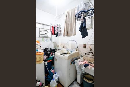 Casa à venda com 237m², 5 quartos e 3 vagasÁrea de serviço casa 3