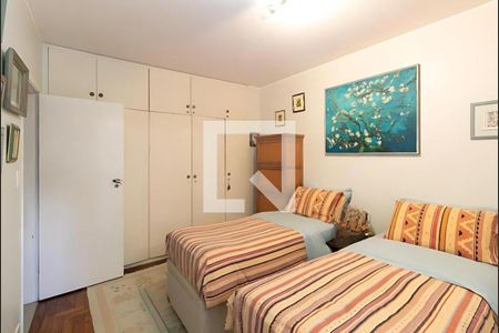 Foto 14 de apartamento à venda com 3 quartos, 110m² em Moema, São Paulo