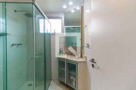 Apartamento à venda com 76m², 2 quartos e 2 vagasBanheiro da Suíte