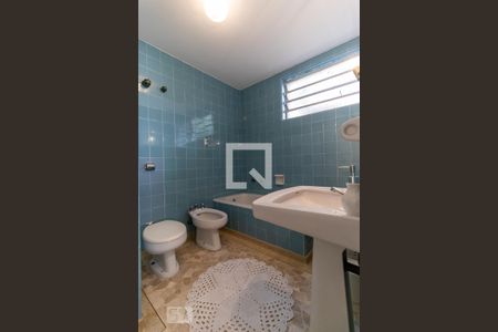 Casa à venda com 308m², 6 quartos e 1 vaga