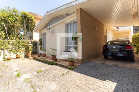 Casa à venda com 308m², 6 quartos e 1 vaga