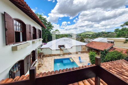 Casa de condomínio à venda com 350m², 6 quartos e 2 vagas Casa de condomínio à venda com 350m², 6 quartos e 2 vagasvista da Suíte 1