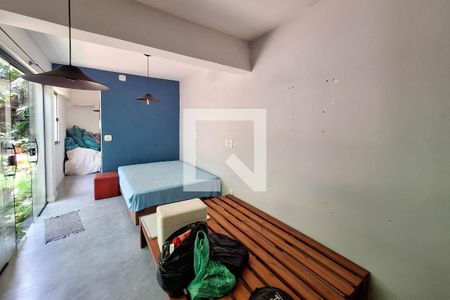 Casa de condomínio à venda com 350m², 6 quartos e 2 vagas Casa de condomínio à venda com 350m², 6 quartos e 2 vagasSuíte 2