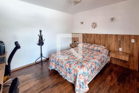 Casa de condomínio à venda com 350m², 6 quartos e 2 vagas Casa de condomínio à venda com 350m², 6 quartos e 2 vagasSuíte 1