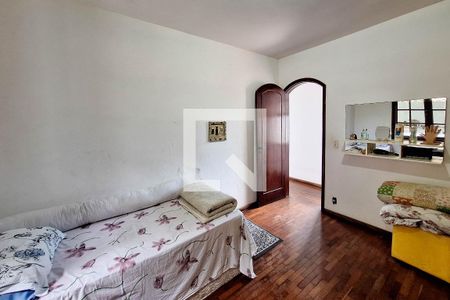 Casa de condomínio à venda com 350m², 6 quartos e 2 vagas Casa de condomínio à venda com 350m², 6 quartos e 2 vagasQuarto 2