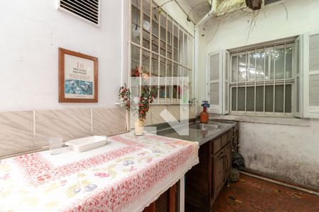 Casa à venda com 220m², 3 quartos e 3 vagasÁrea Externa