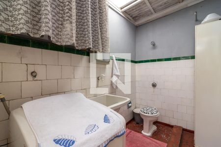 Casa à venda com 220m², 3 quartos e 3 vagasÁrea de Serviço