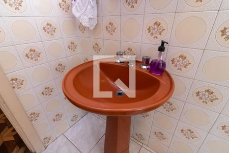 Casa à venda com 220m², 3 quartos e 3 vagasBanheiro