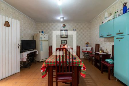 Casa à venda com 220m², 3 quartos e 3 vagasCozinha