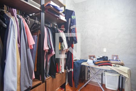 Quarto 1 de apartamento para alugar com 2 quartos, 85m² em Santa Rosa, Niterói