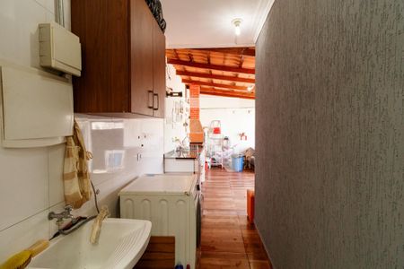 Casa à venda com 140m², 3 quartos e 3 vagas Casa à venda com 140m², 3 quartos e 3 vagasÁrea de Serviço