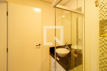 Casa à venda com 140m², 3 quartos e 3 vagas Casa à venda com 140m², 3 quartos e 3 vagasBanheiro da Suíte