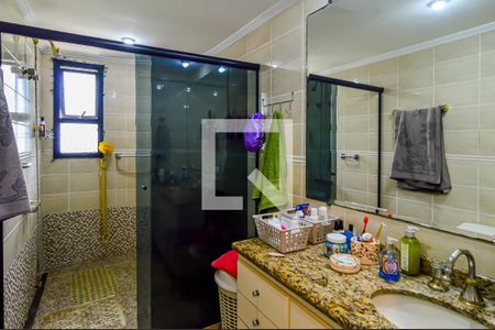 Apartamento à venda com 202m², 4 quartos e 3 vagasBanheiro da Suíte 2