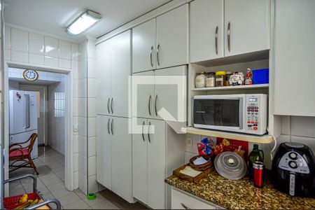 Apartamento à venda com 202m², 4 quartos e 3 vagasCozinha