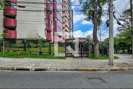 Apartamento à venda com 202m², 4 quartos e 3 vagasFachada