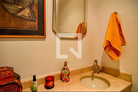 Apartamento à venda com 202m², 4 quartos e 3 vagasLavabo