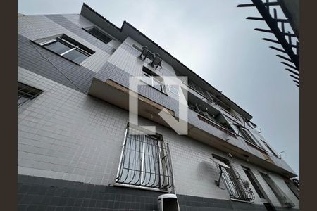 Apartamento à venda com 72m², 2 quartos e 1 vaga Apartamento à venda com 72m², 2 quartos e 1 vagaFachada