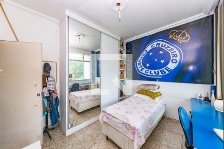 Casa à venda com 460m², 4 quartos e 8 vagas Casa à venda com 460m², 4 quartos e 8 vagasSuíte 1