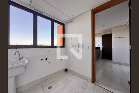 Apartamento para alugar com 199m², 3 quartos e 4 vagas Apartamento para alugar com 199m², 3 quartos e 4 vagasLavanderia