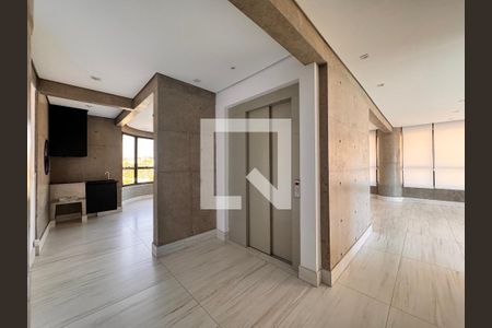 Apartamento para alugar com 199m², 3 quartos e 4 vagas Apartamento para alugar com 199m², 3 quartos e 4 vagasHall de entrada privativo